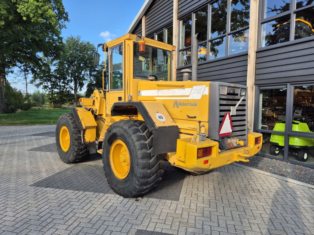 VOLVO L70C loader weight 11 ton