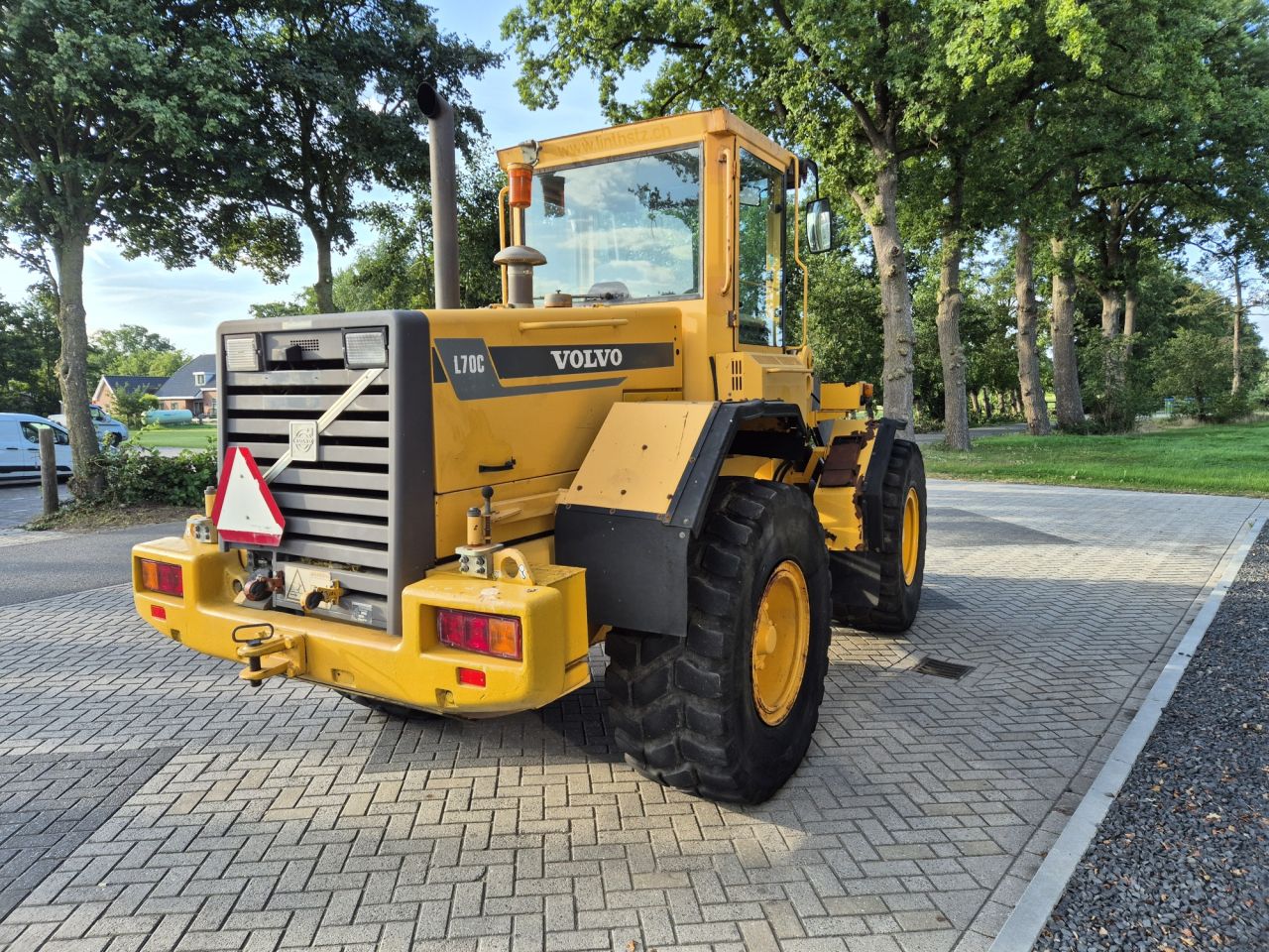 VOLVO L70C loader weight 11 ton