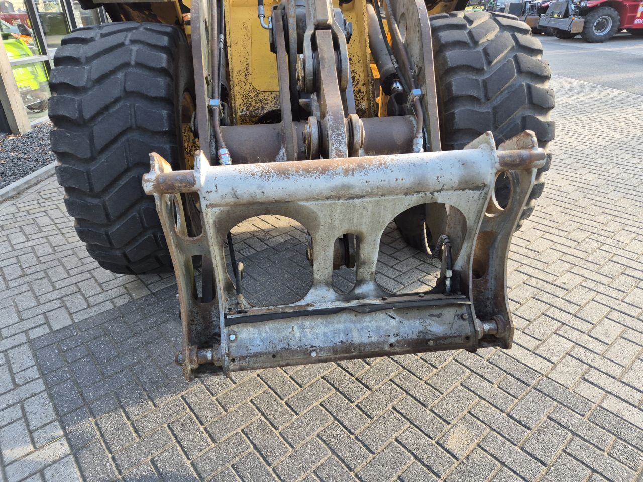 VOLVO L70C loader weight 11 ton