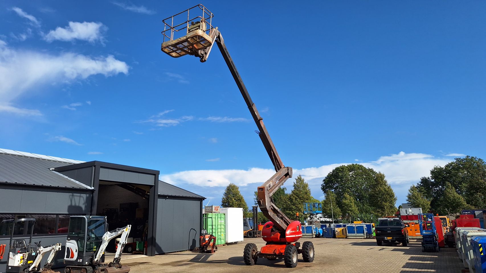 Knikarm hoogwerker Manitou 180 ATJ 4x4x4