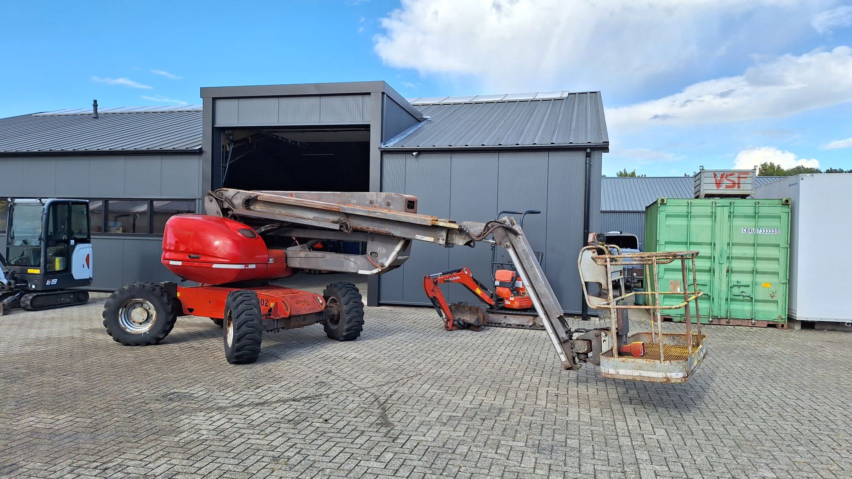 Knikarm hoogwerker Manitou 180 ATJ 4x4x4