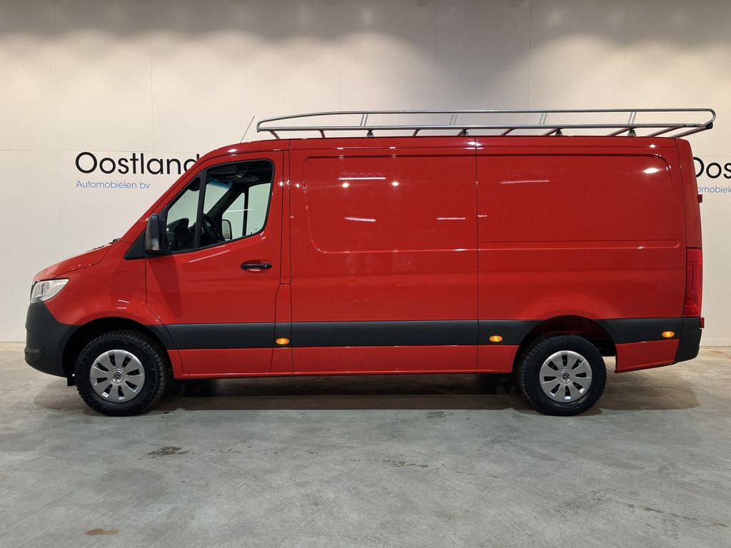 Mercedes-Benz Sprinter 314 CDI L2H1 RWD Servicebus / Sortimo Inrichting / Euro 6 / Airco / Camera / MBUX / Cruise Control / Trekhaak / CarPlay / Navigatie / Imperiaal / 75.000 KM !!