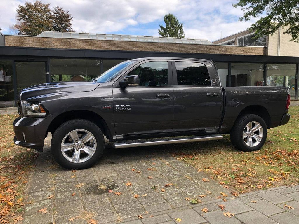 Dodge Ram 1500 Benzin + LPG 365 PS 2019