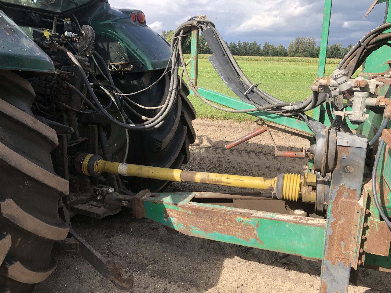Tebbe DS140 meststrooier kalkstrooier