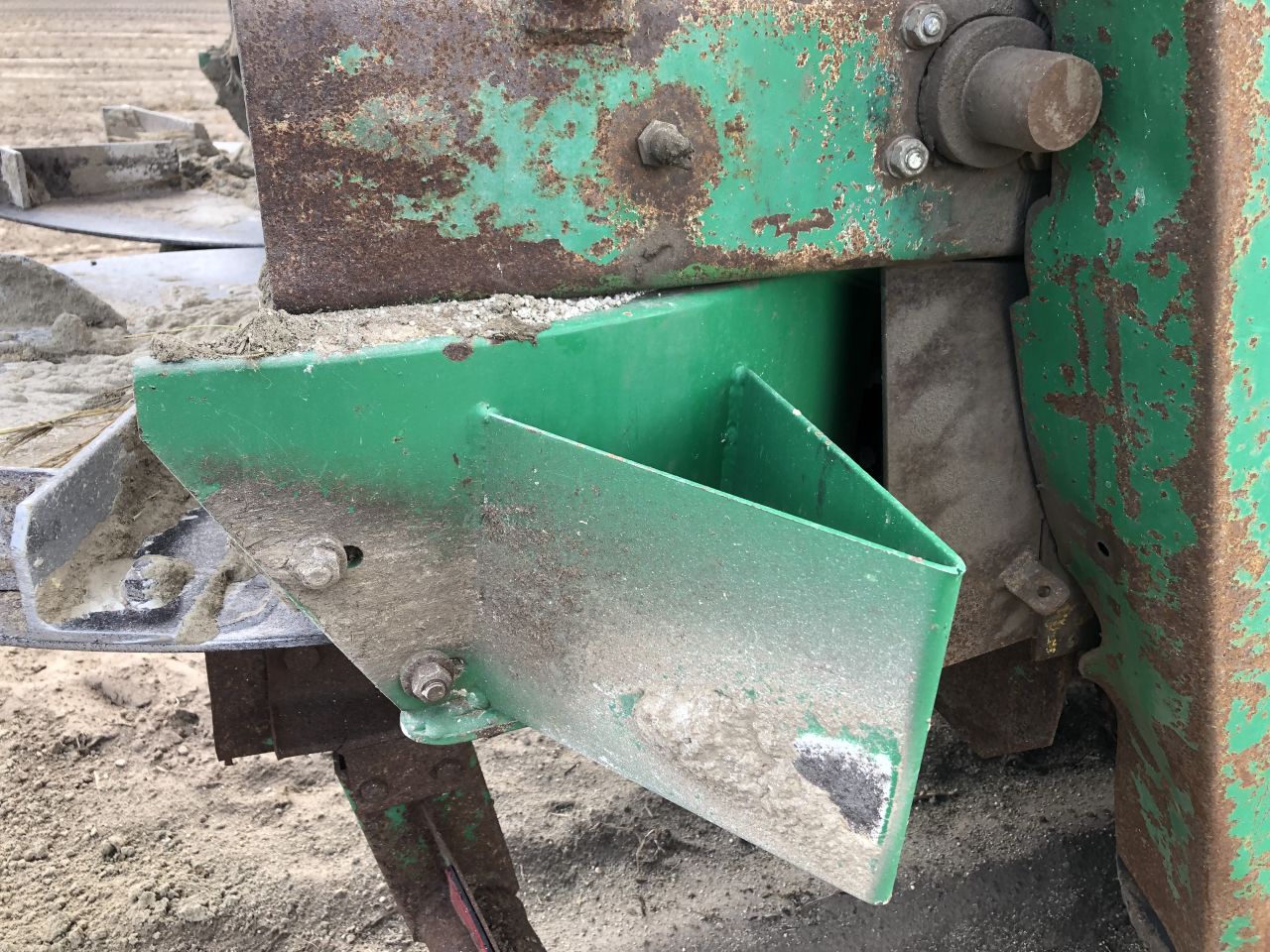 Tebbe DS140 meststrooier kalkstrooier
