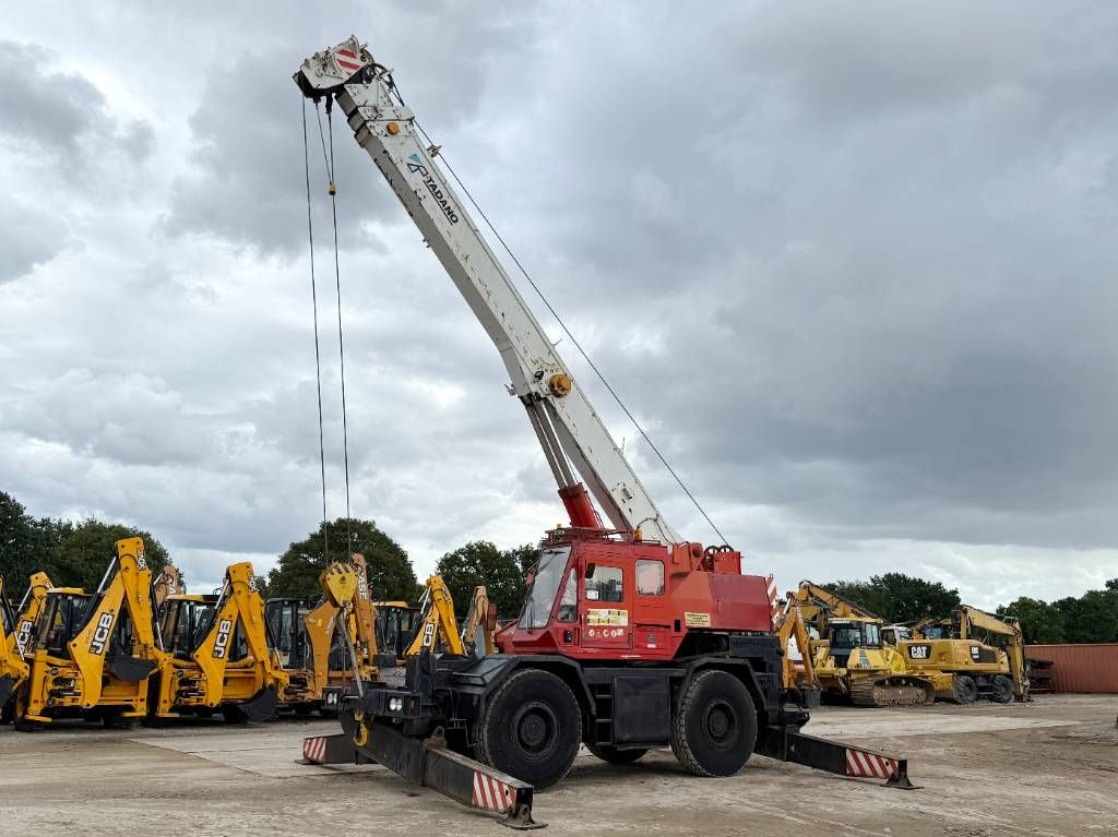 Tadano TR300E-1 - 4 Wheel Steering / 28.1m Boom + 12m Jib