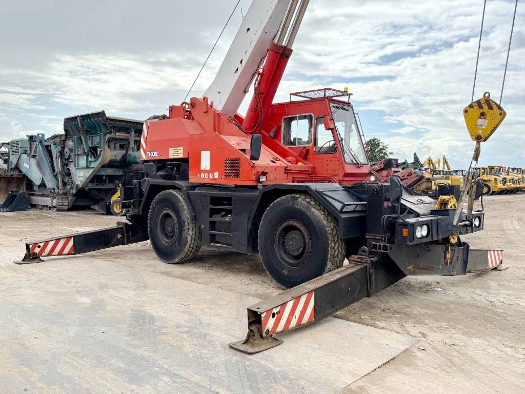 Tadano TR300E-1 - 4 Wheel Steering / 28.1m Boom + 12m Jib