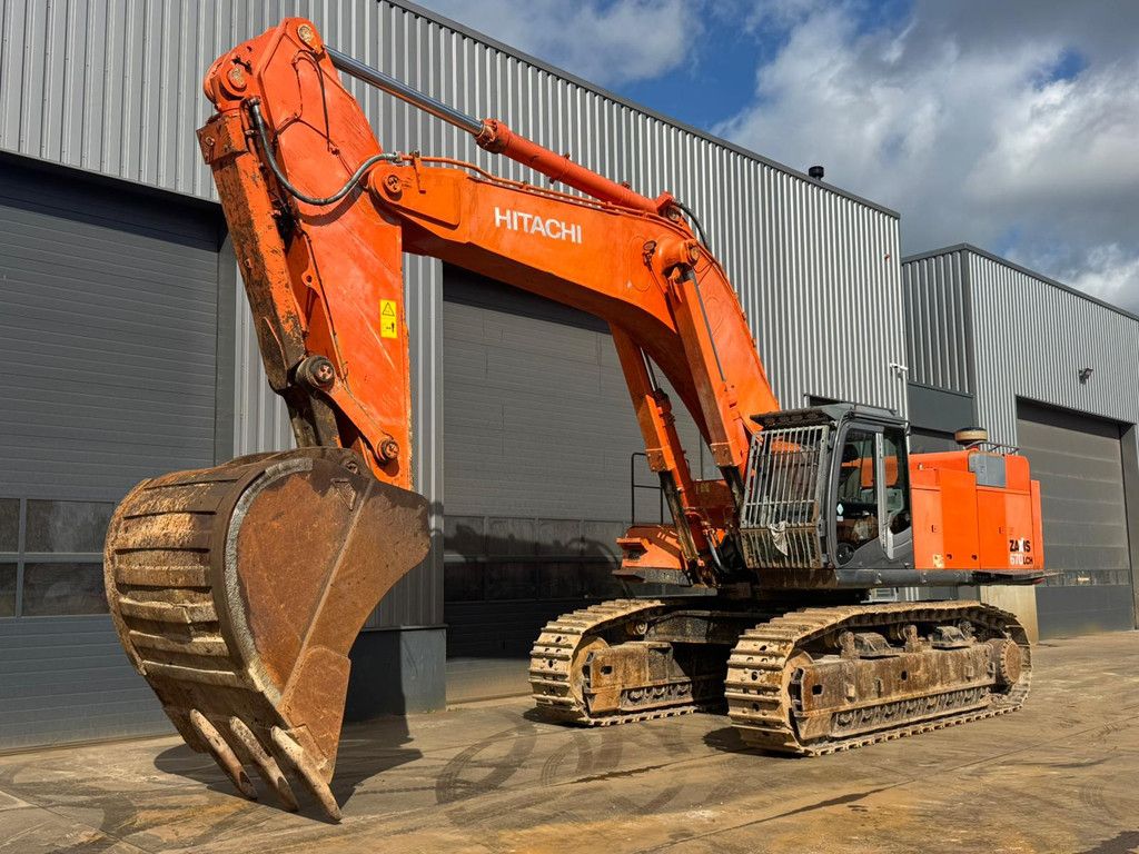 Hitachi ZX670LCH-3