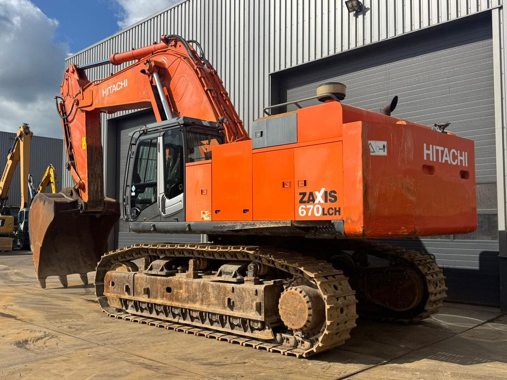Hitachi ZX670LCH-3