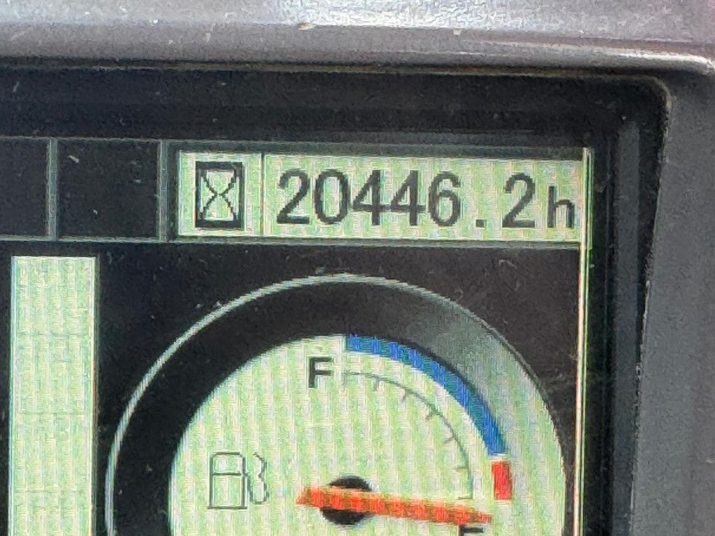 Hitachi ZX670LCH-3
