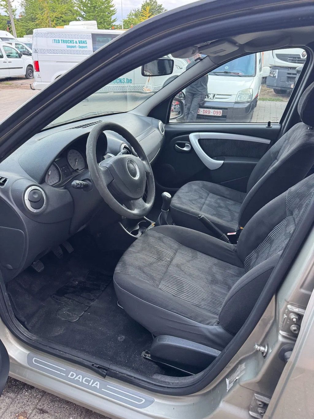 Dacia Logan **EURO 5-AIRCO**