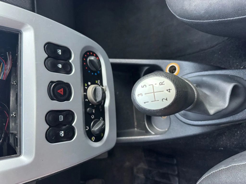 Dacia Logan **EURO 5-AIRCO**