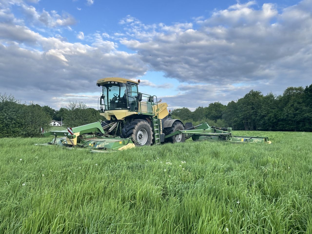 Krone Big M 500 CV zelfrijdende maaier