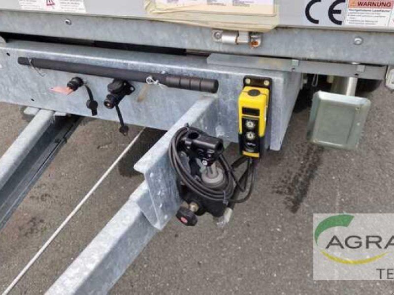Humbaur HTK 2700.27 MIT E-PUMPE