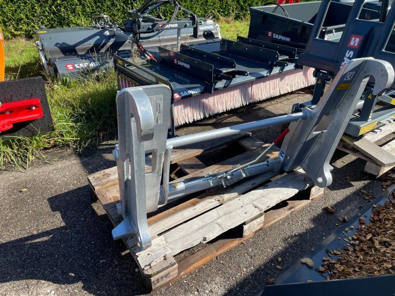 Fliegl Zwischenadapter JCB Euroaufnahme