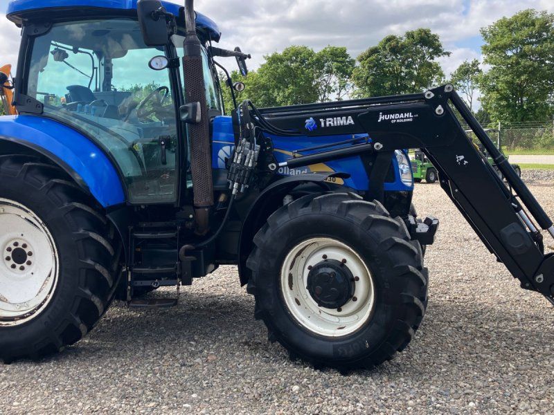 New Holland T 6030 DK ELITE MED LÆSSER elektrisk joystik