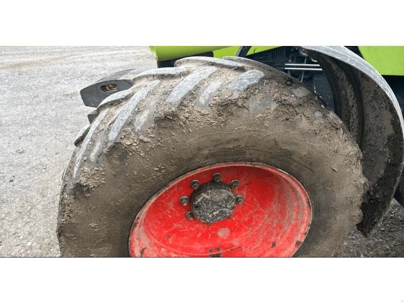 Claas ARION 610