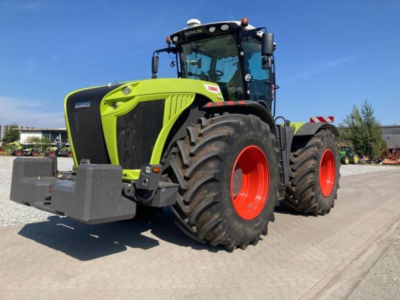 Claas XERION 5000 trac