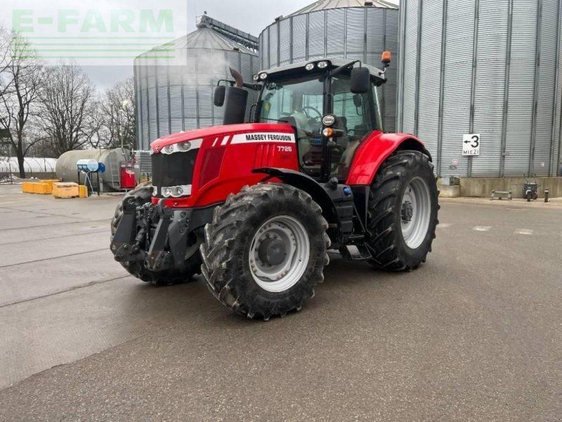 Massey Ferguson 7726