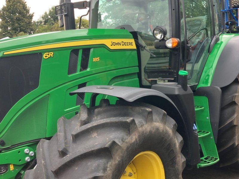 John Deere 6R 185