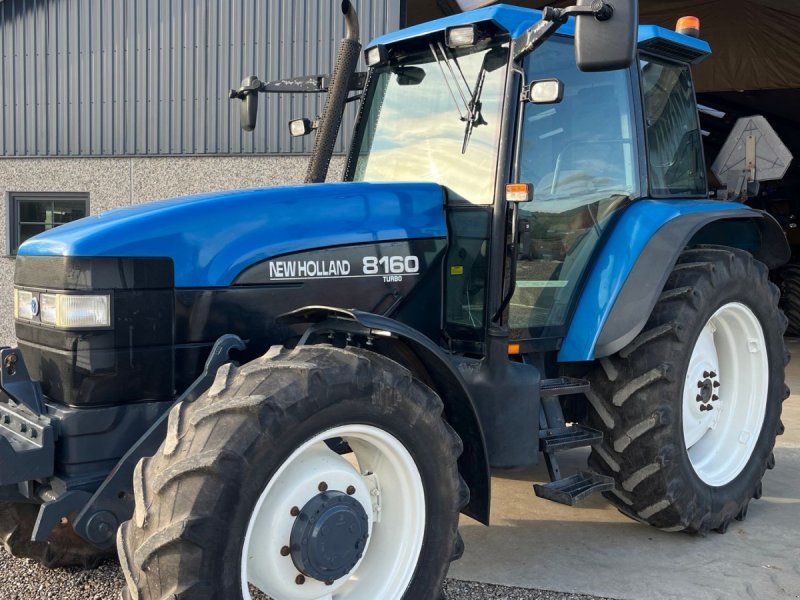 New Holland 8160 Pæn  med med turbo + godt timetal