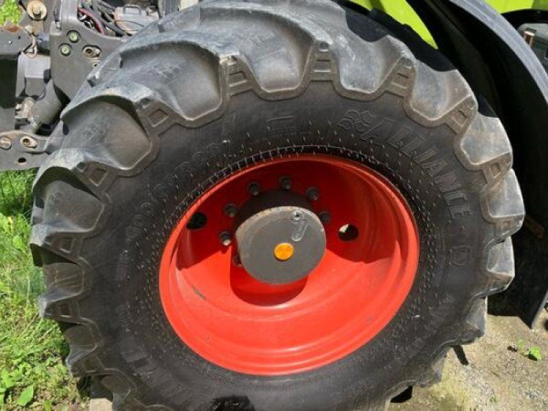 Claas Axion 840