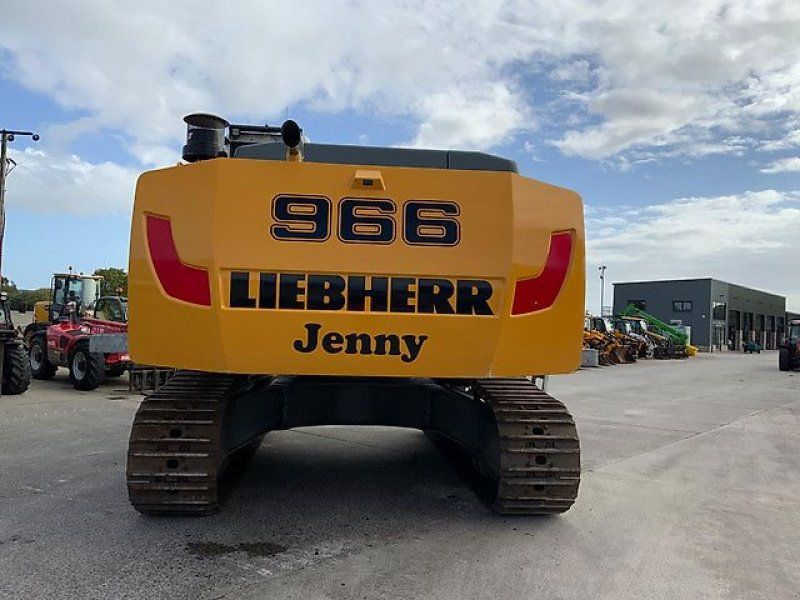 Liebherr R966 HD