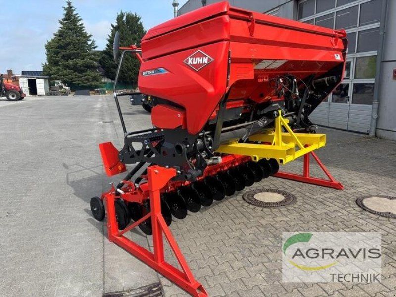 Kuhn SITERA 3030-24 E
