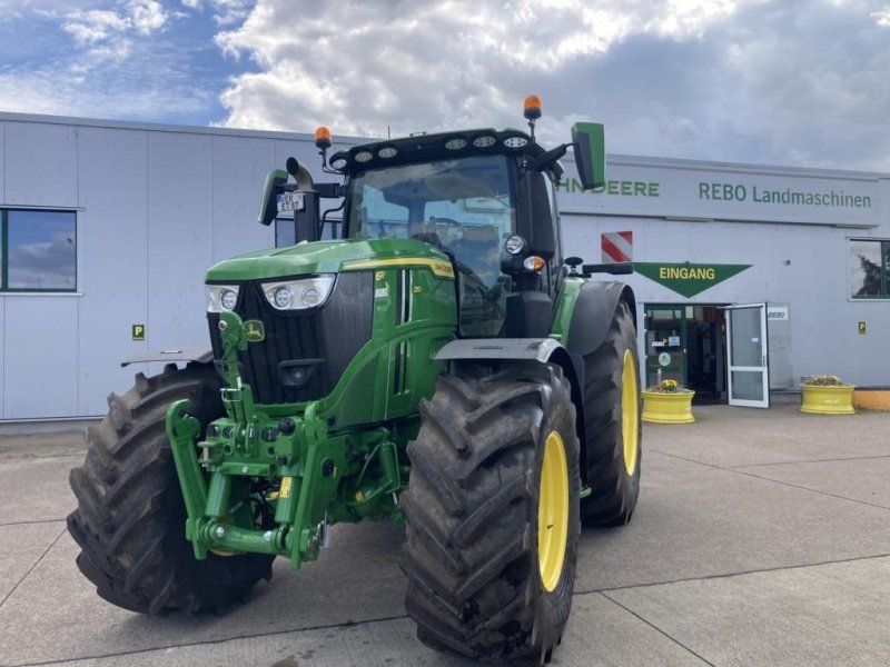 John Deere 6R 250