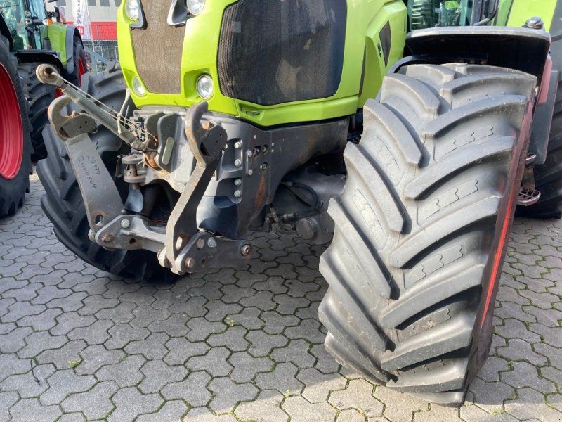 Claas Axion 870 CMatic Cebis