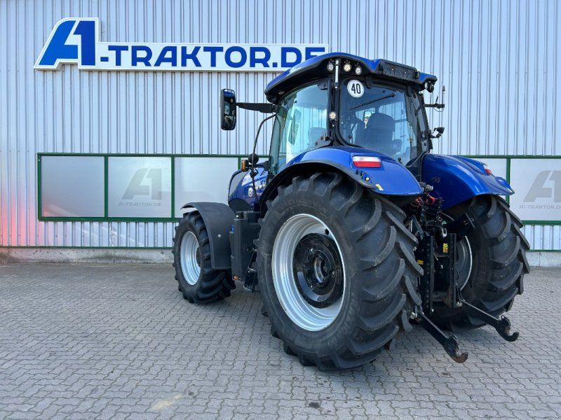 New Holland T7.225