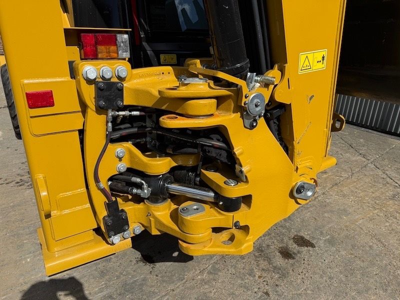 CAT 424