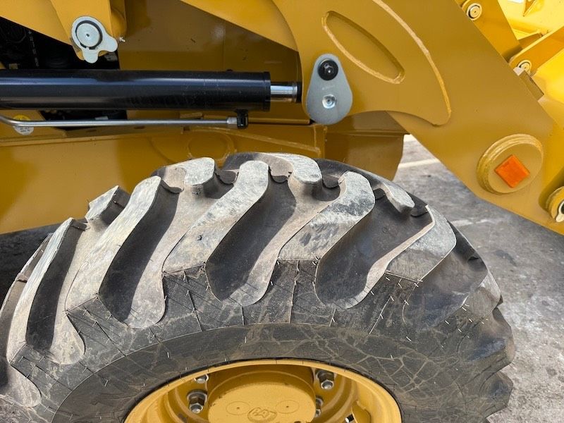 CAT 424