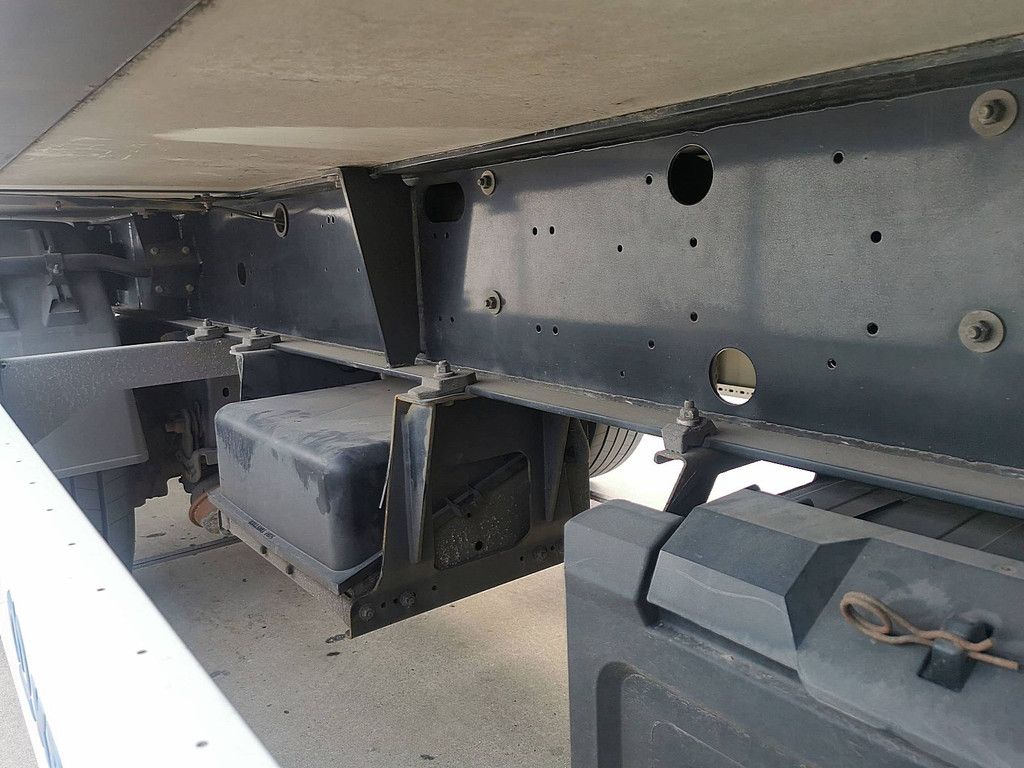 KRONE SZ 2 AXLE FRIGO steeraxle taillift