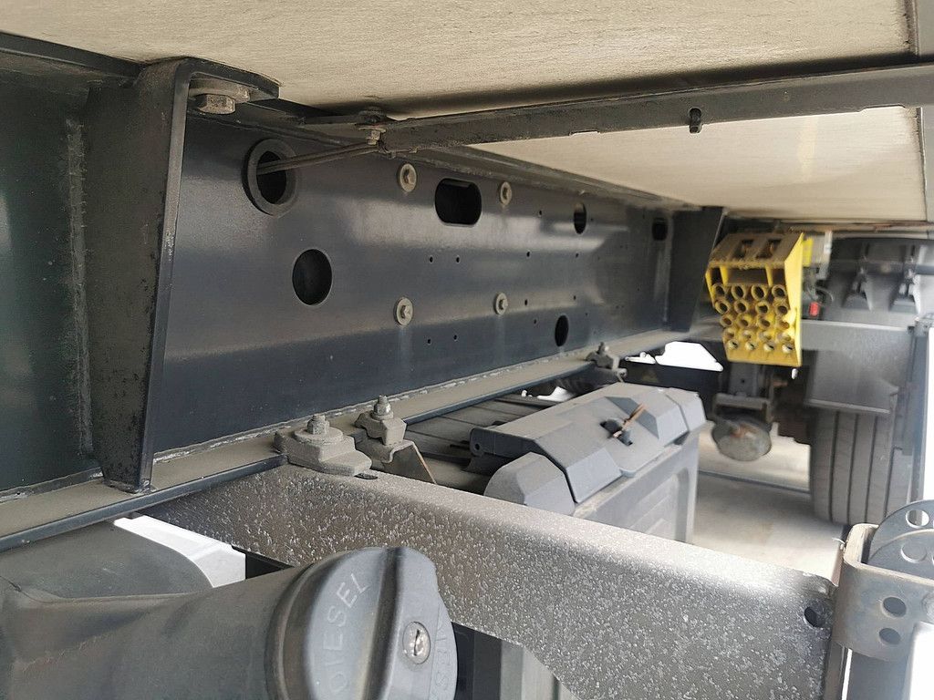 KRONE SZ 2 AXLE FRIGO steeraxle taillift