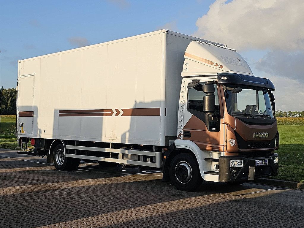IVECO 120E25 EUROCARGO airco taillift