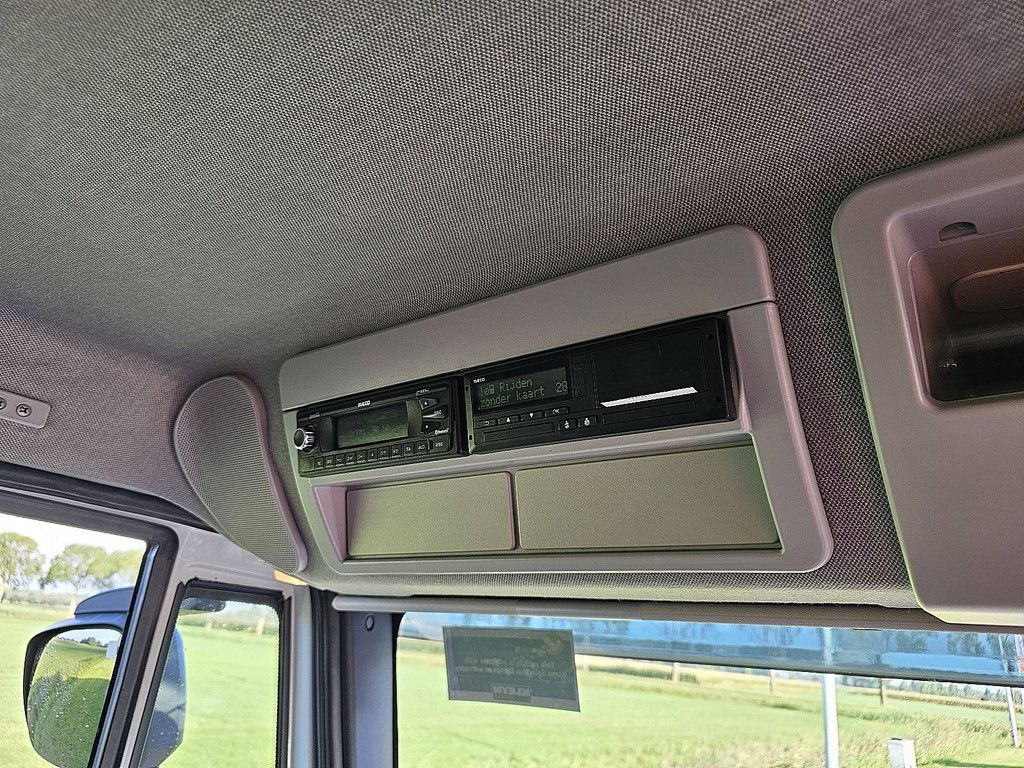 IVECO 160E28 EUROCARGO airco taillift
