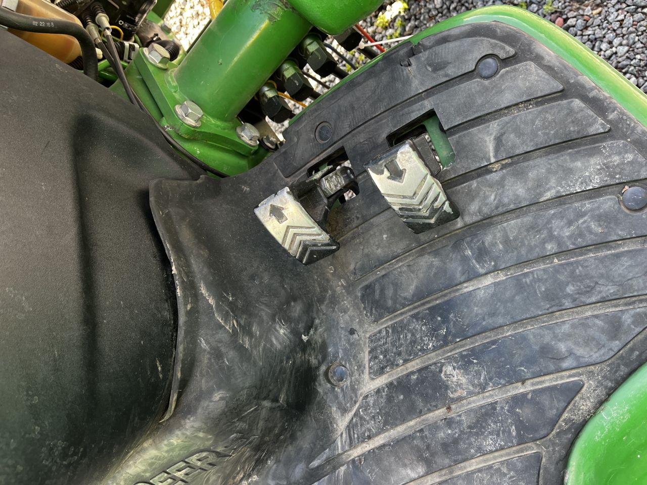 John Deere 3045r met voorlader 4wd gazonbanden