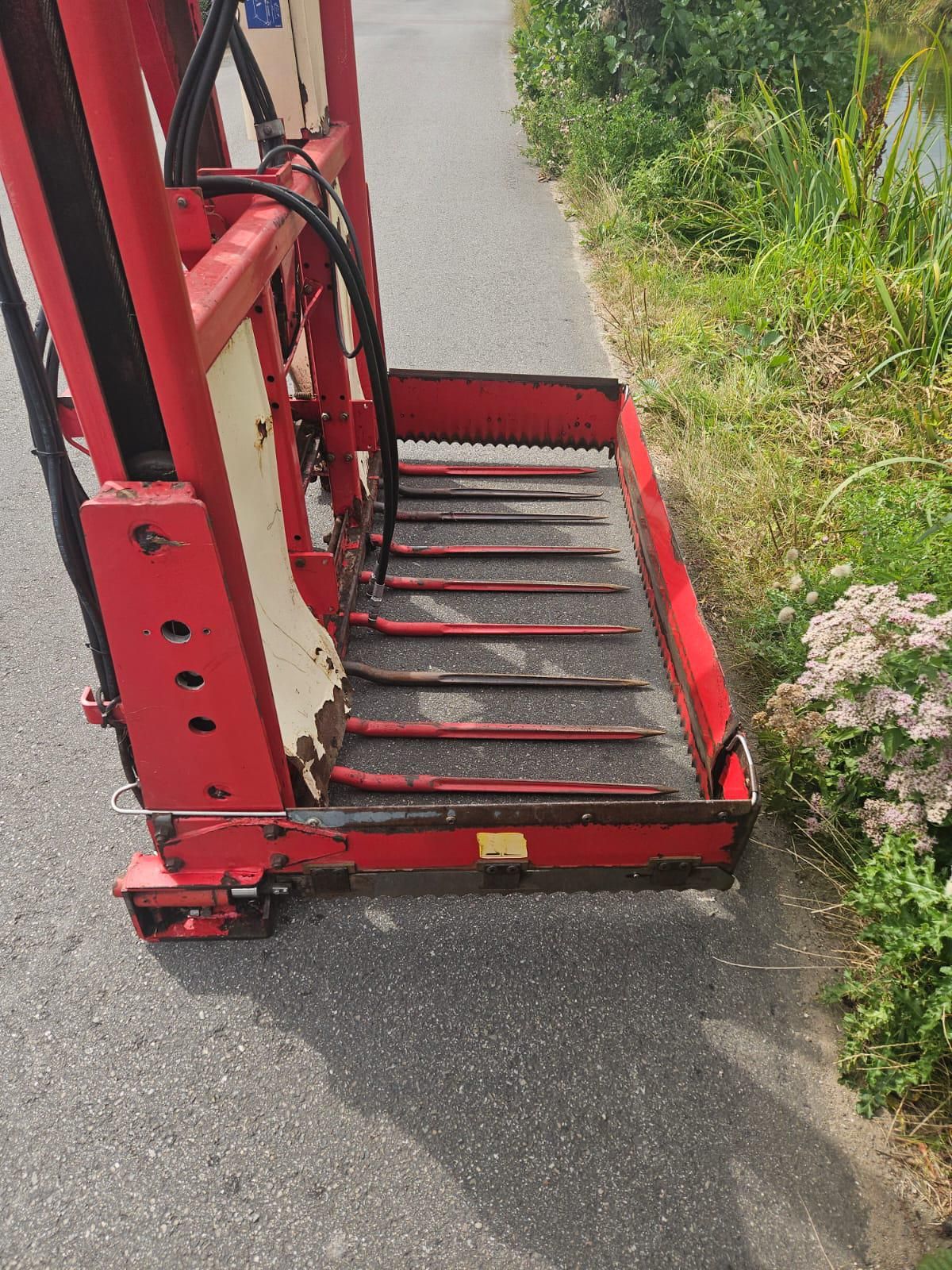 Trioliet TU195 kuilsnijder met hefmast