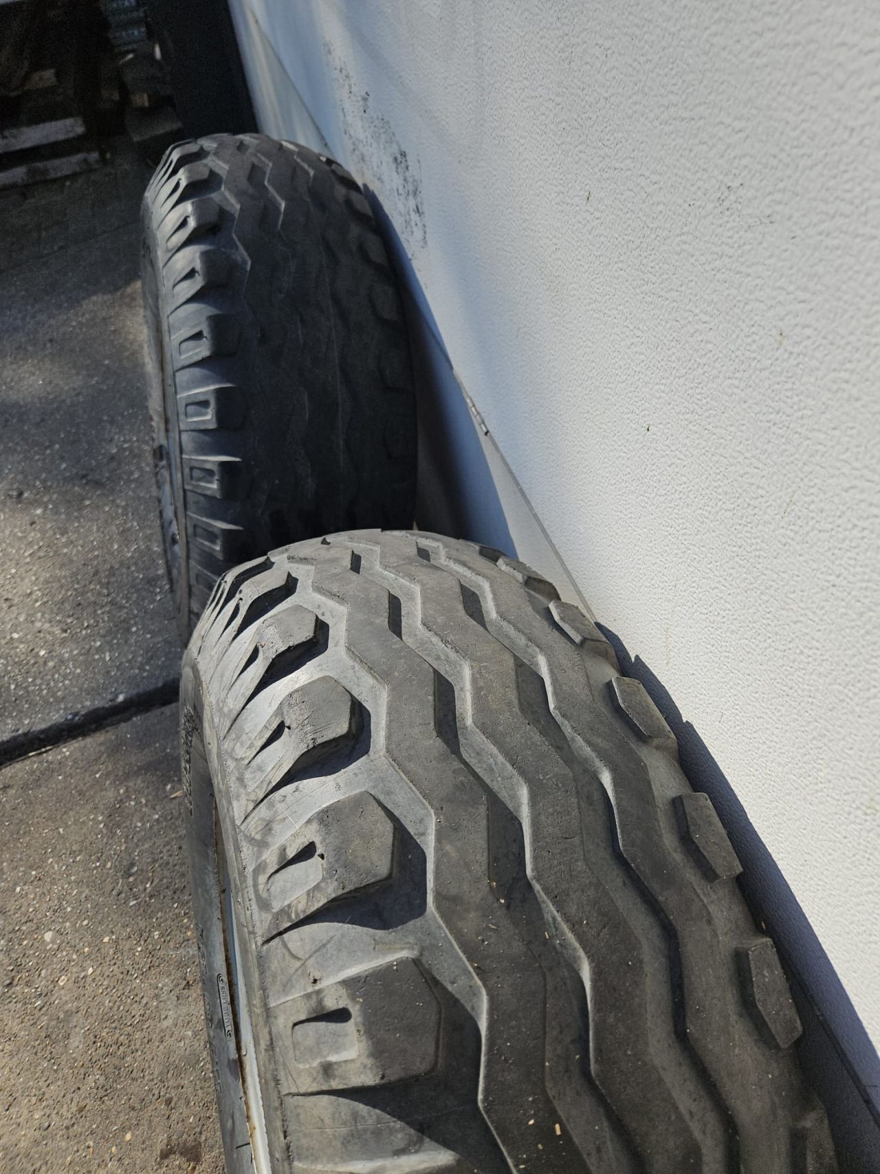 Gebruikte 11,5/80x15.3 Voorbanden voor Massey Ferguson