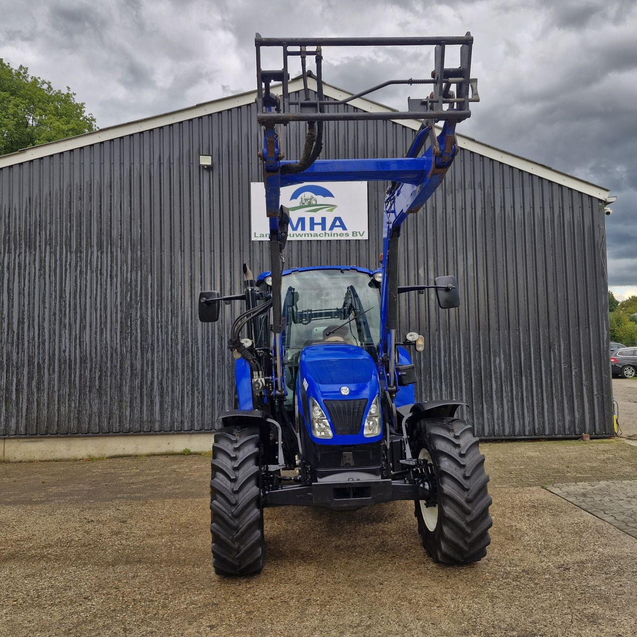 Prachtige new holland t5.105dc