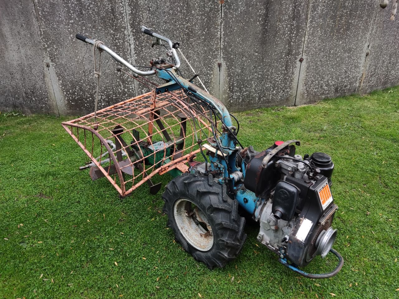 NIBBI tuintractor (14 pk Lombardini diesel, spitmachine,...)