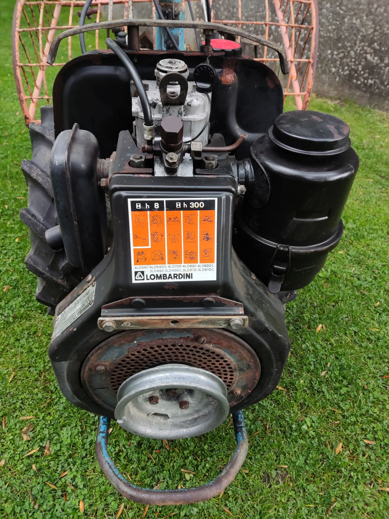 NIBBI tuintractor (14 pk Lombardini diesel, spitmachine,...)