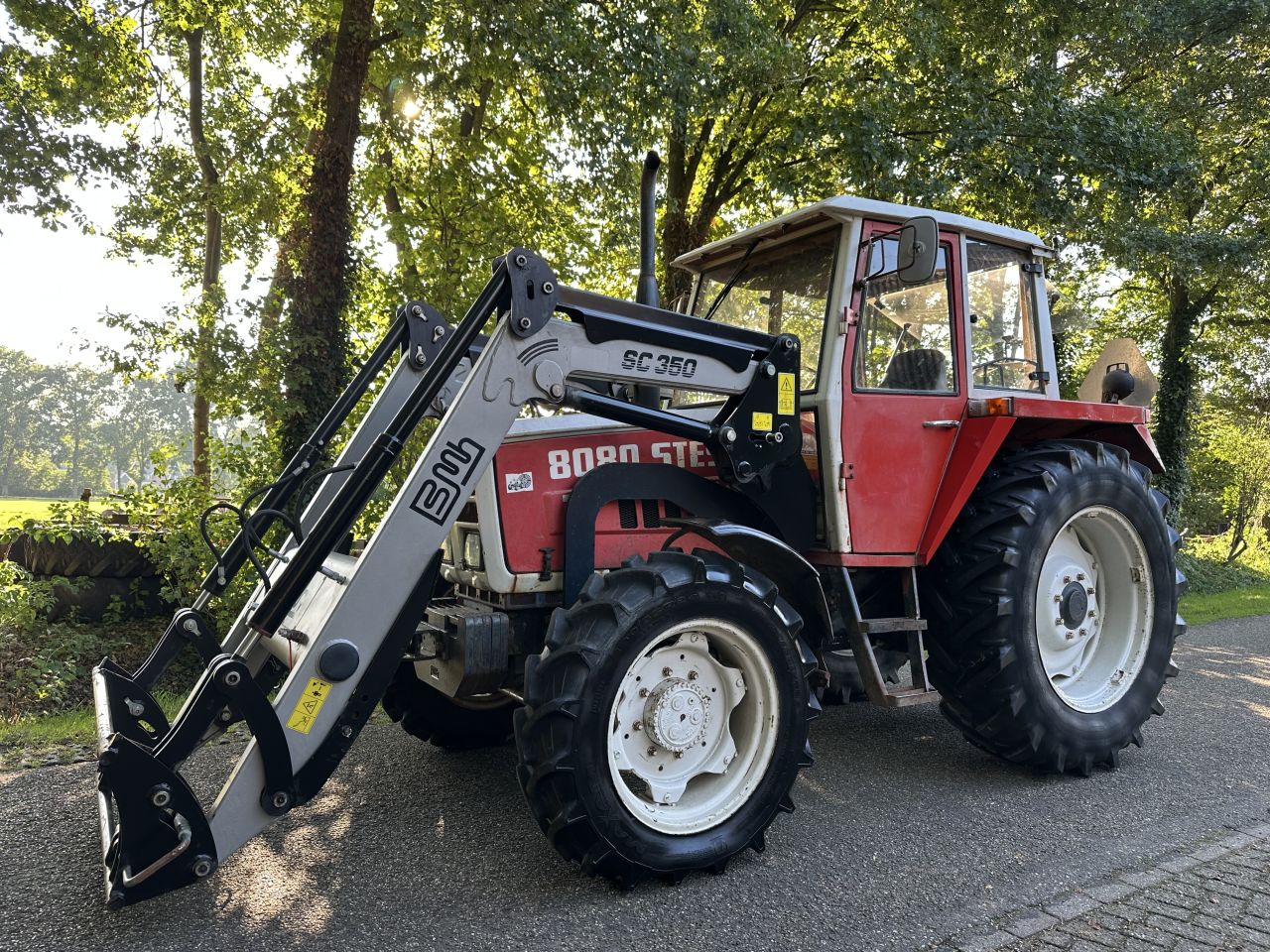 Steyr 8080 Turbo met als nieuwe Frontlader