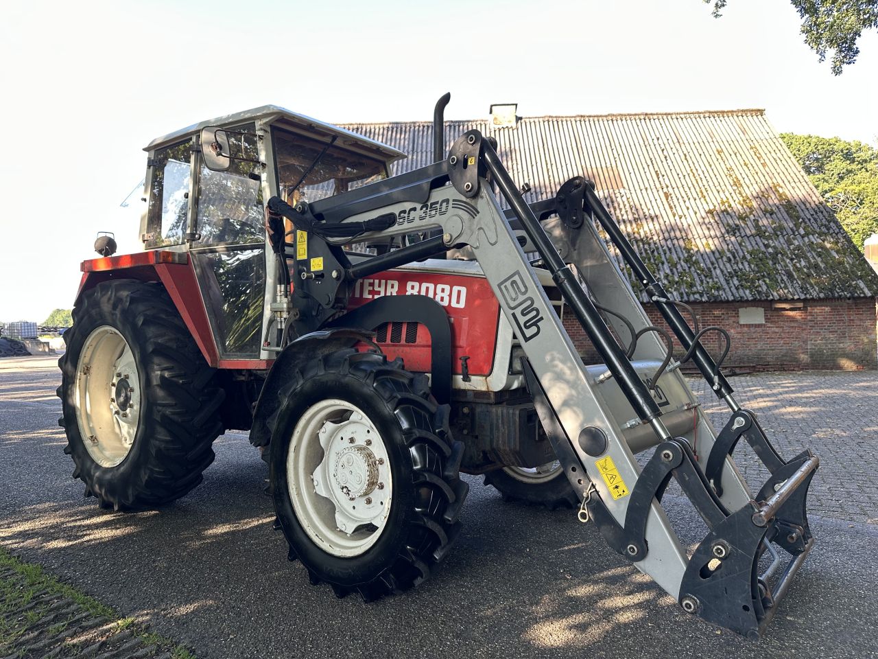 Steyr 8080 Turbo met als nieuwe Frontlader
