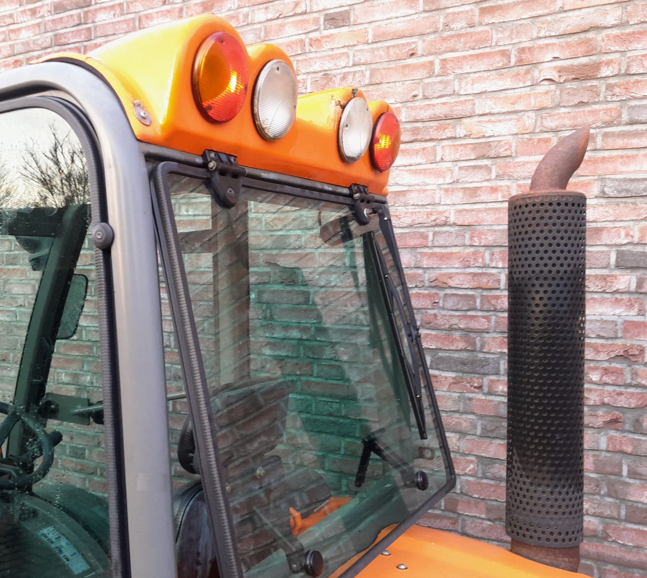 Ausa Terreinheftruck (4x4)