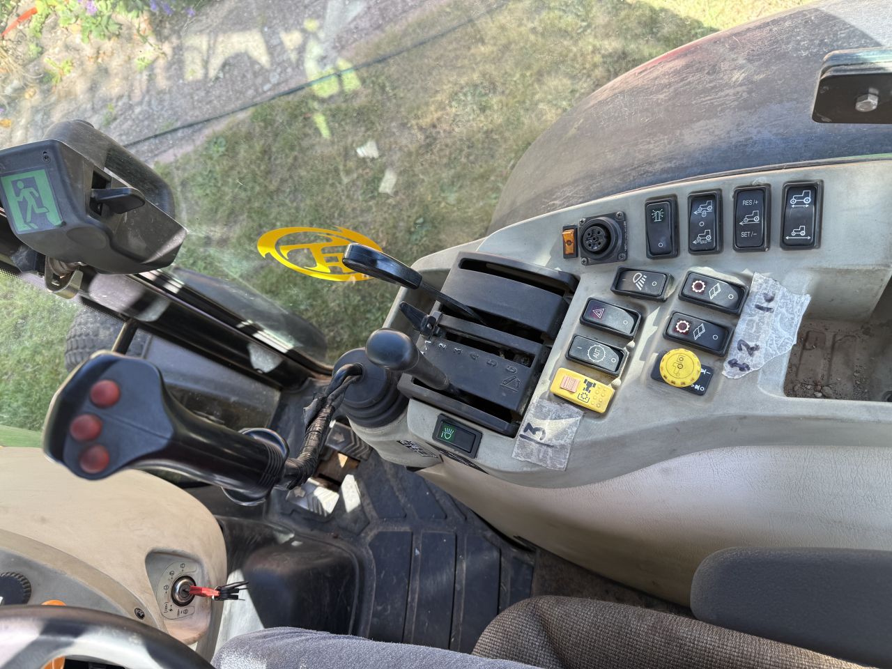 John Deere 4720