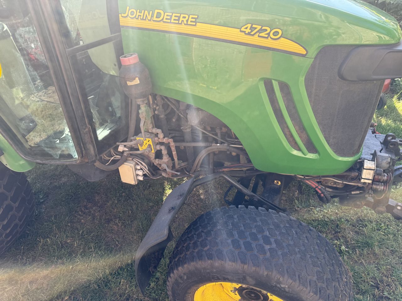 John Deere 4720