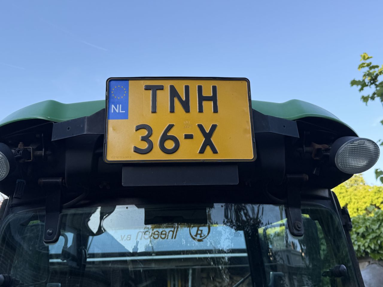 John Deere 4720
