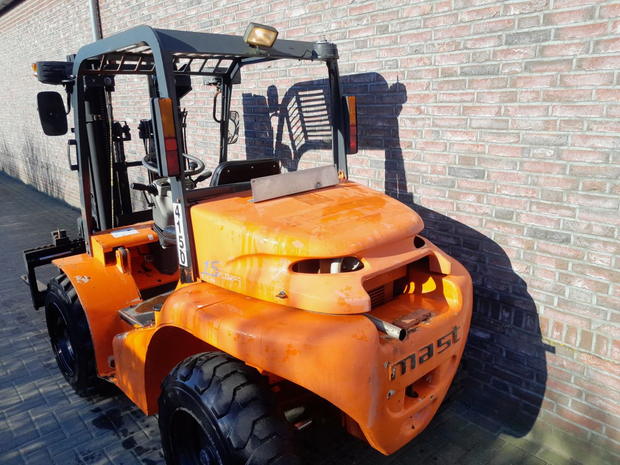 Mast Explorer Terreinheftruck